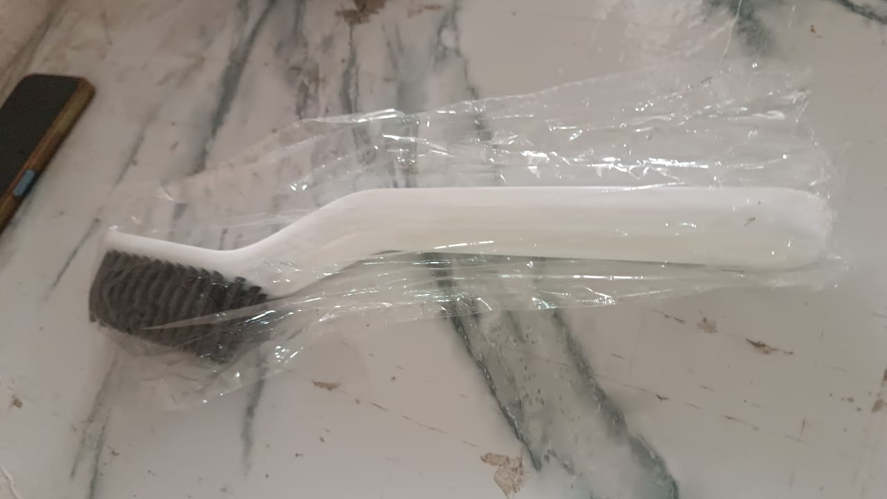 Multifunctional Floor Gap Brush, 2 in 1 Cleaning Brush (1 Pc) Multifunctional Floor Gap Brush, 2 in 1 Cleaning Brush (1 Pc)